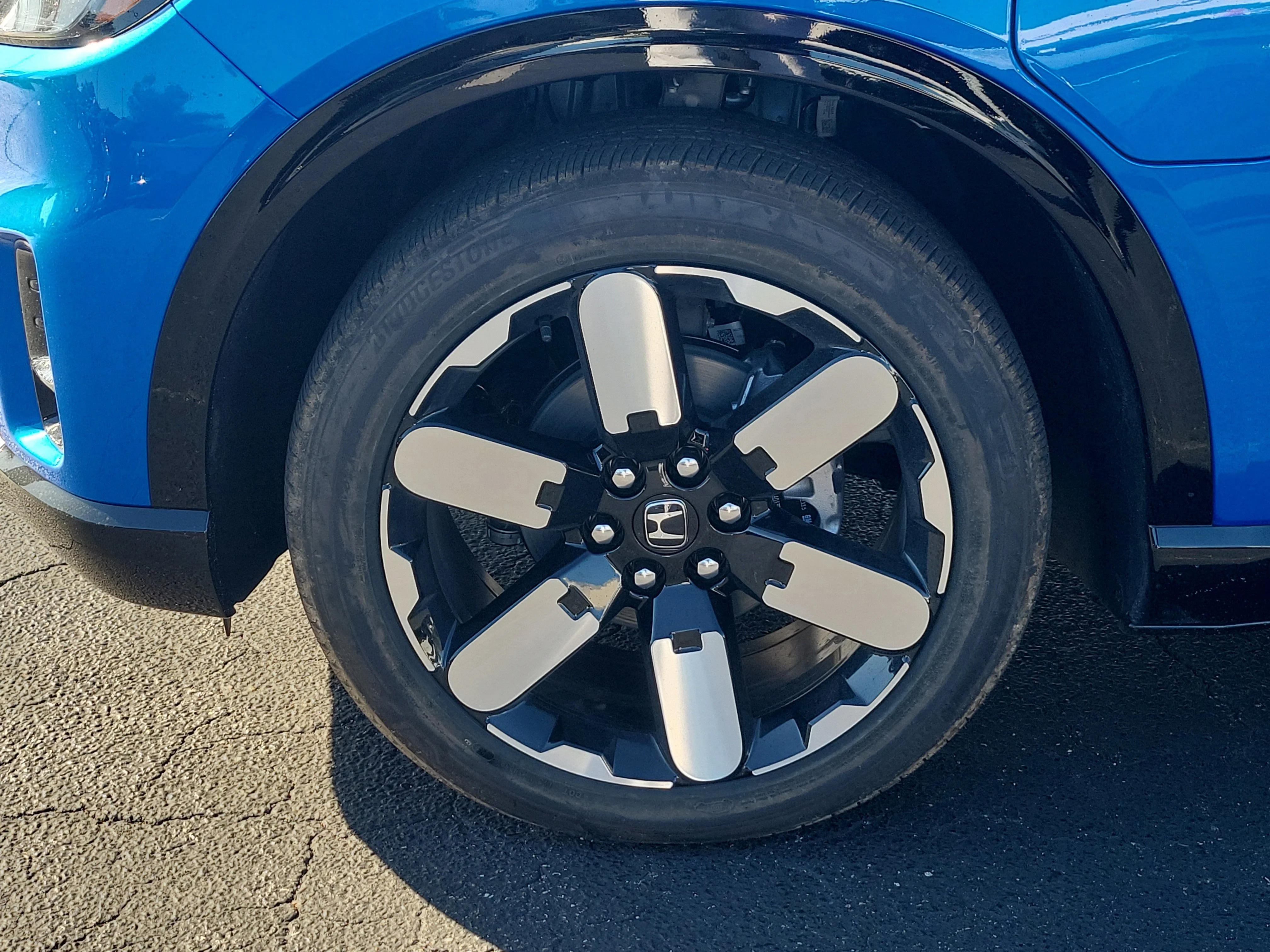 New 2026 Pacific Blue Metallic Honda Elite image 3