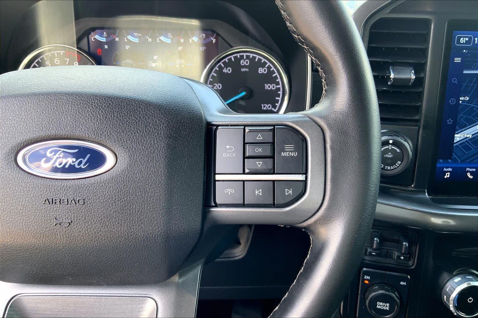 Used 2023 Iconic Silver Ford XLT image 25