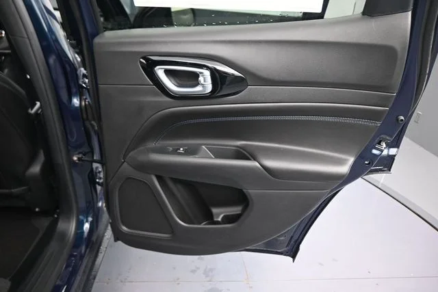 New 2026 Fathom Blue Pearl Coat Jeep Latitude image 22