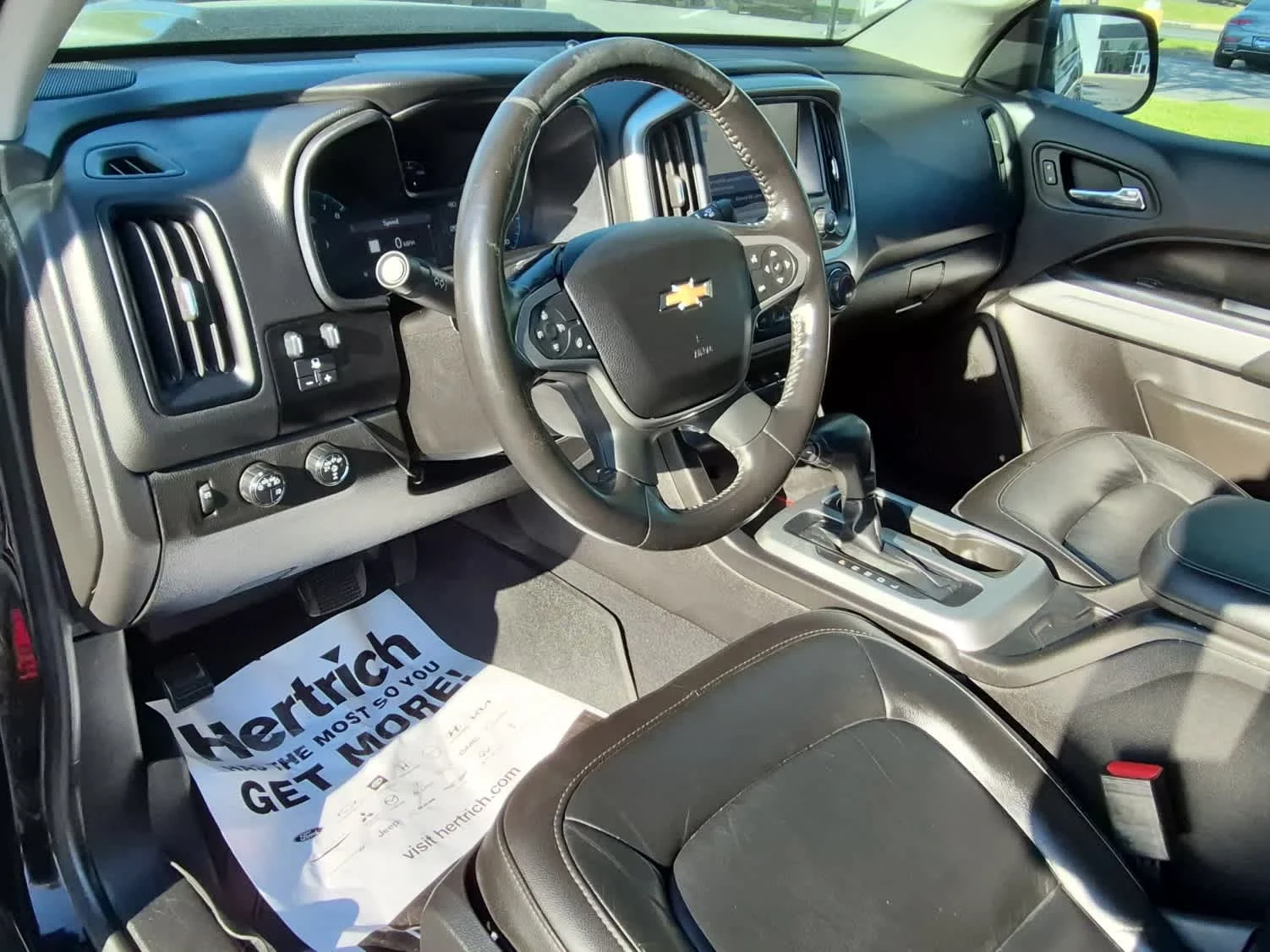 Used 2019 Black Chevrolet 4WD ZR2 image 13