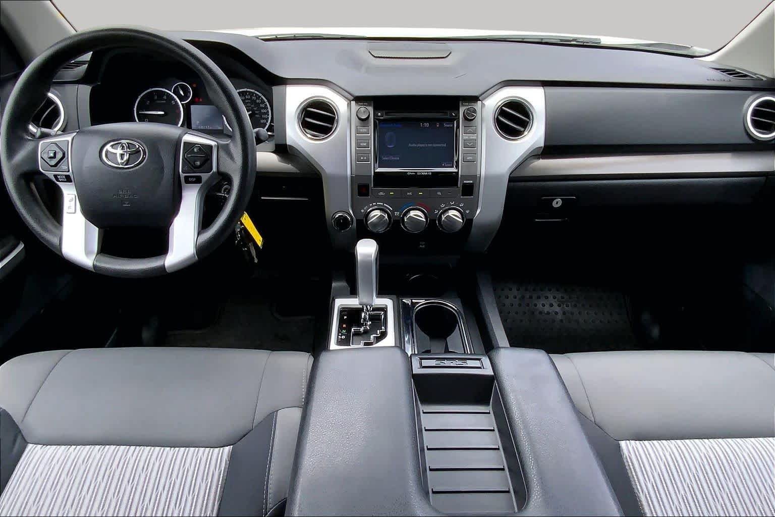Used 2015 Silver Sky Metallic Toyota SR5 image 13