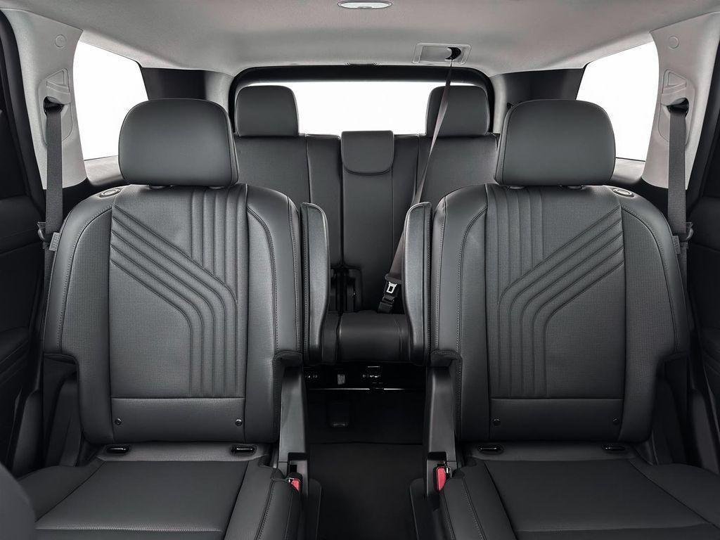 New 2026 Blue Hyundai SEL AWD image 16