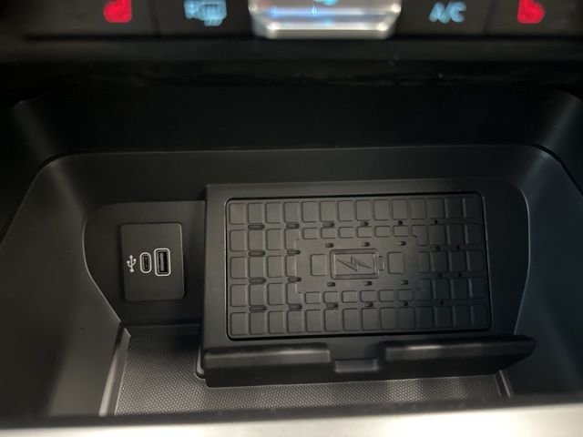 New 2025 White Ford XLT image 31
