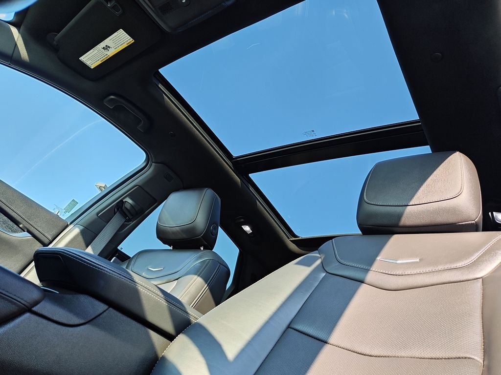 Used 2023 White Cadillac Premium Luxury image 24