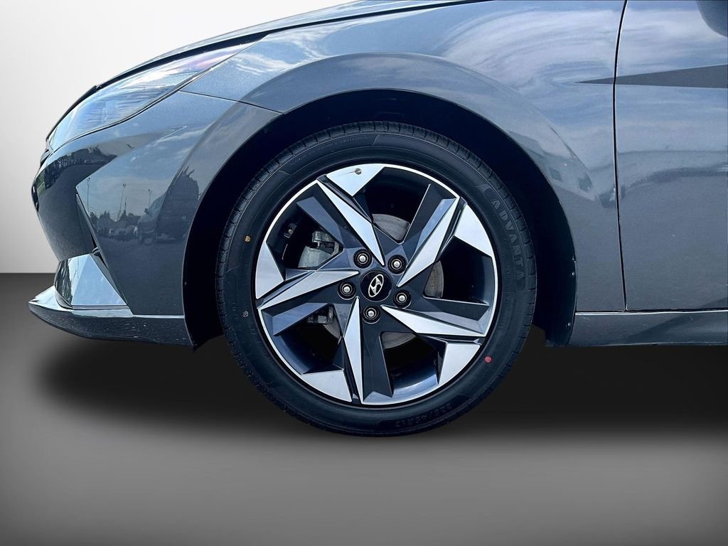 Certified Used 2023 Gray Hyundai SEL image 31