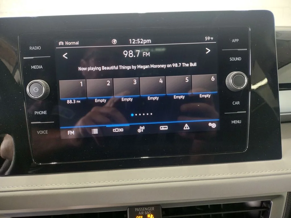 New 2026 Blue Volkswagen 1.5T SE image 25