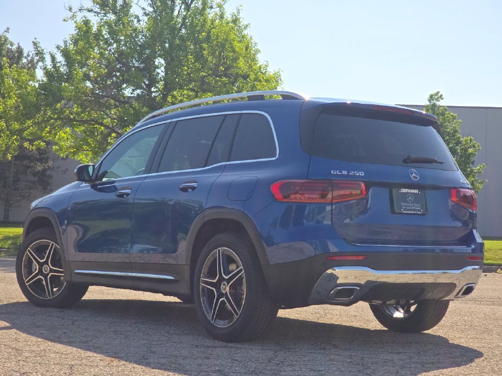 New 2026 Starling Blue Metallic Mercedes-Benz GLB 250 image 52