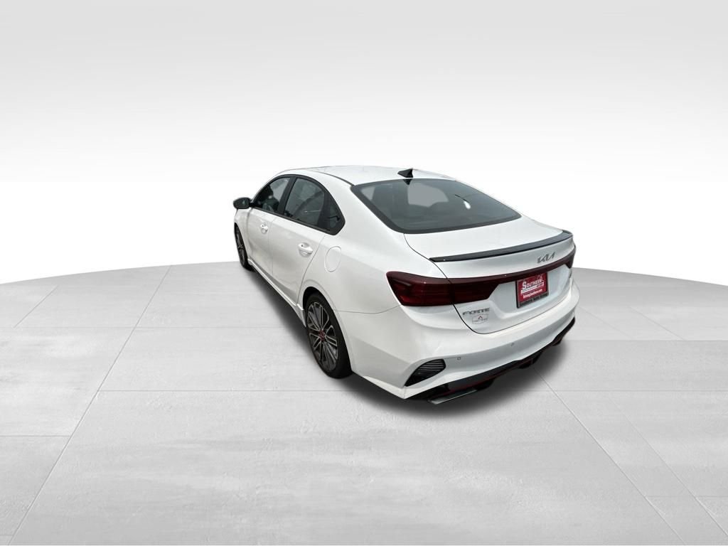 Used 2023 White Kia GT image 12