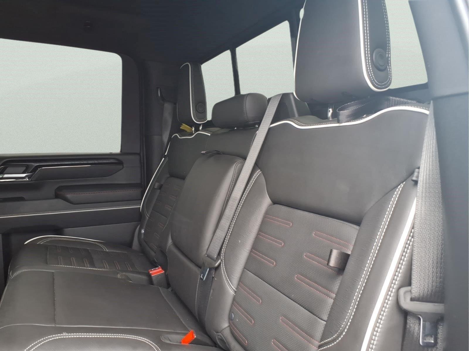 Certified Used 2025 Sterling Metallic GMC AT4X image 13