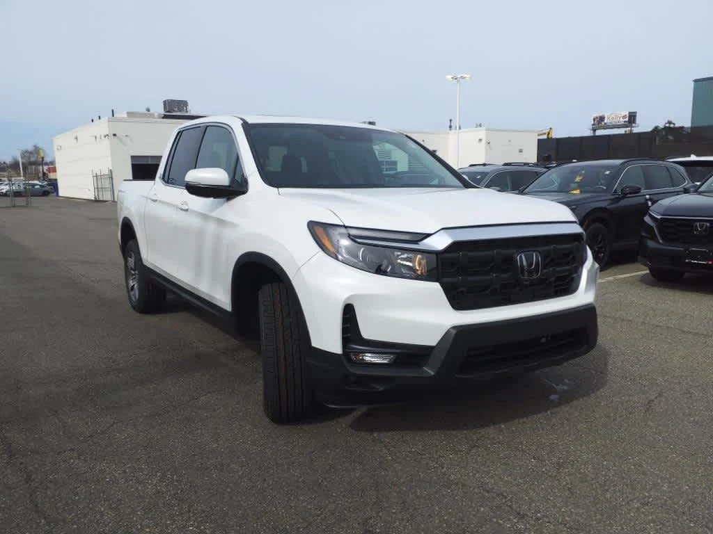New 2026 Platinum White Pearl Honda RTL image 2
