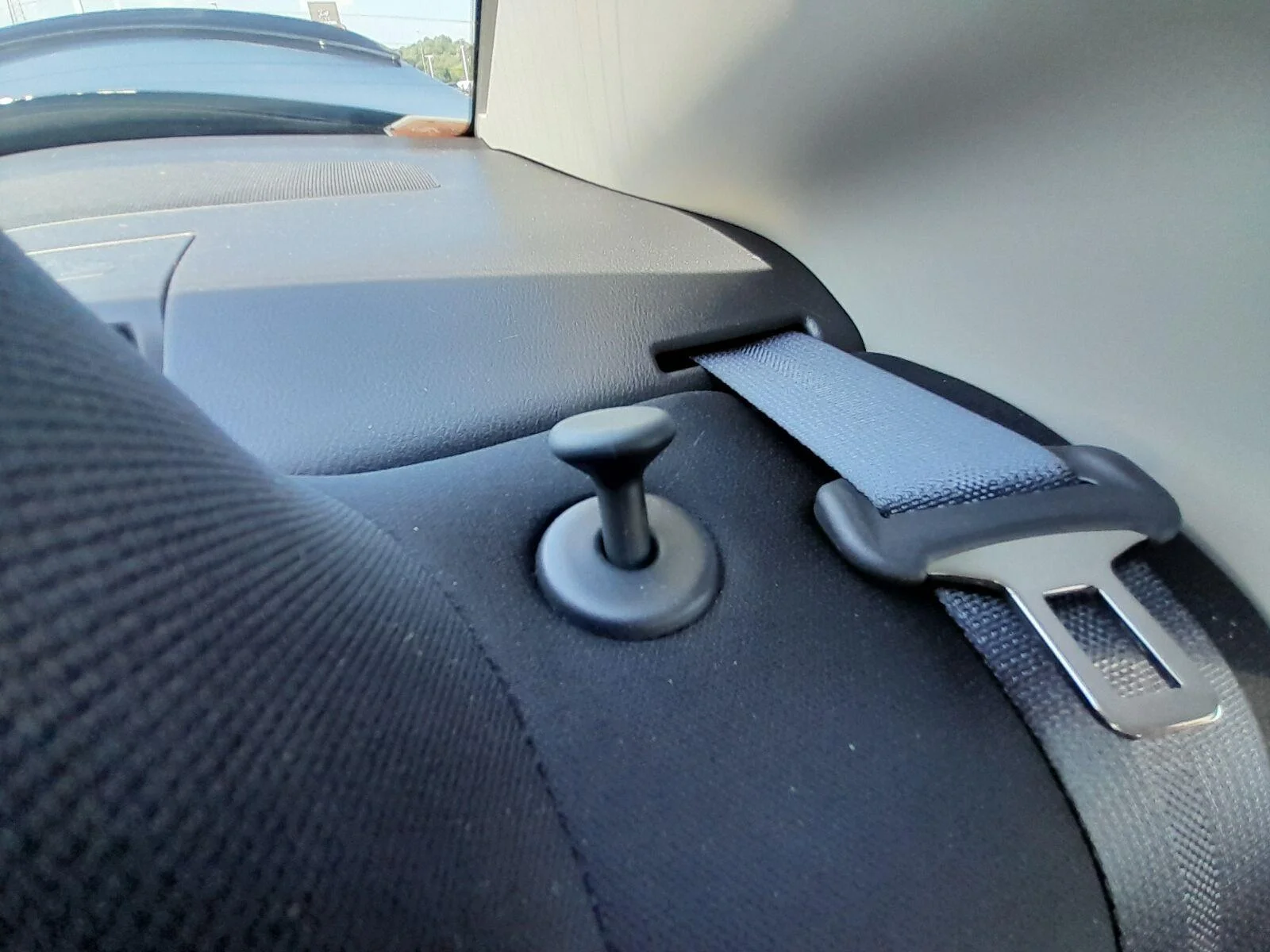 Used 2025 Super Black Nissan SR image 41