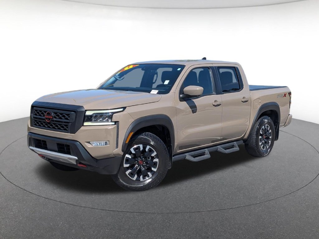 Used 2022  Nissan PRO-X image 1