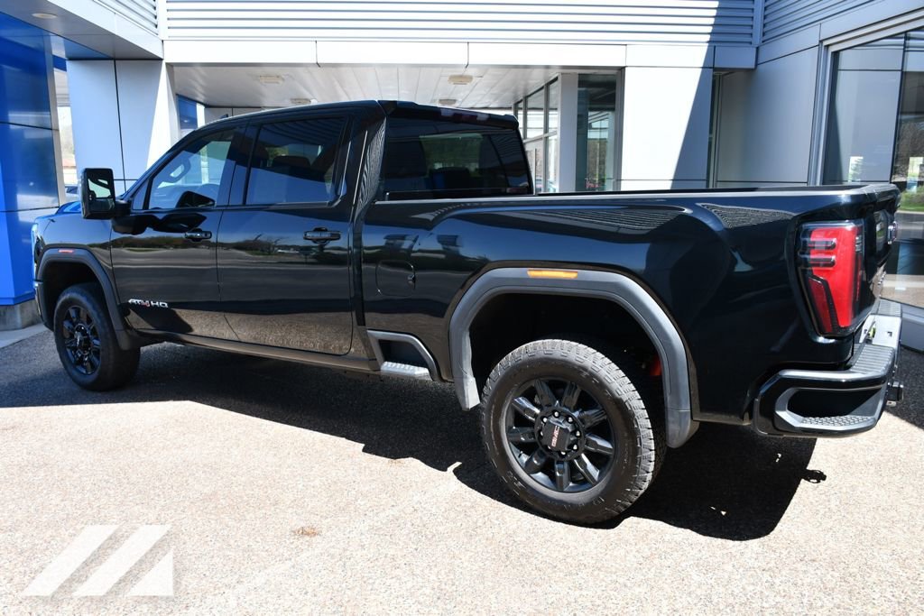 2025 GMC Sierra 2500HD AT4 - Photo 4