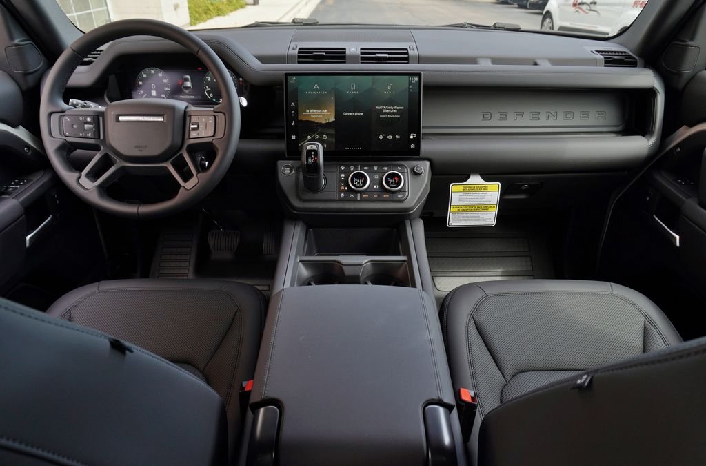 New 2026 Borasco Grey Land Rover S image 9