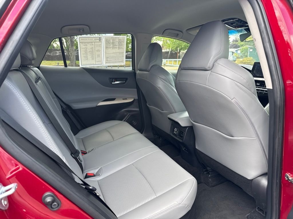 Used 2021 Ruby Flare Pearl Toyota XLE image 21