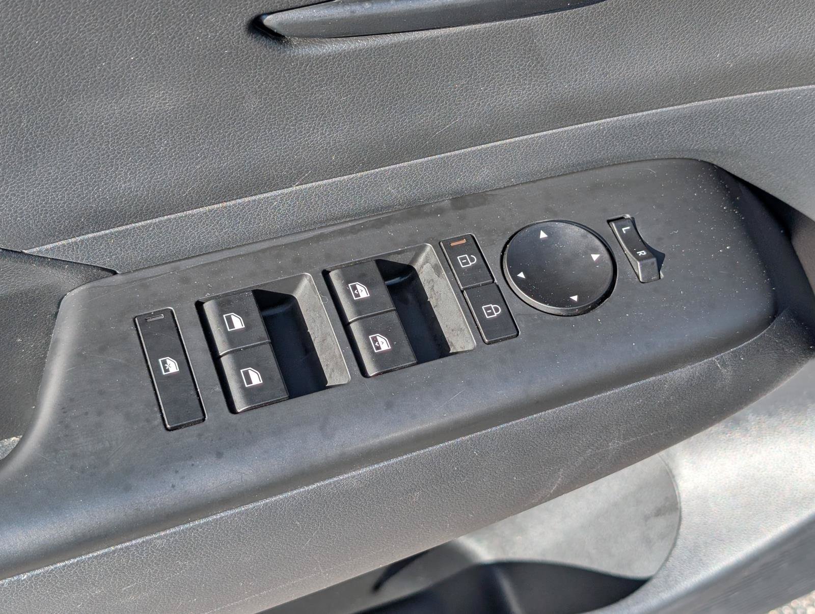 2026 Hyundai Kona SEL Sport - Photo 14