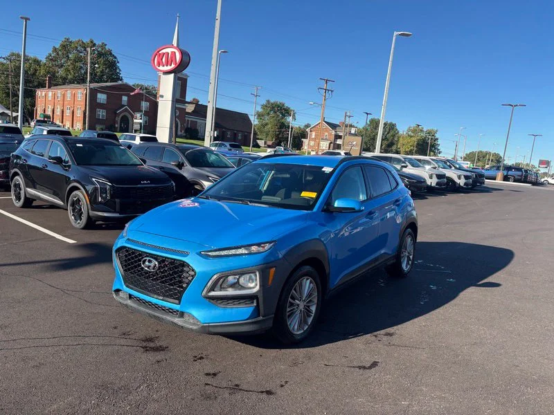 Used 2018 Blue Hyundai SEL image 3