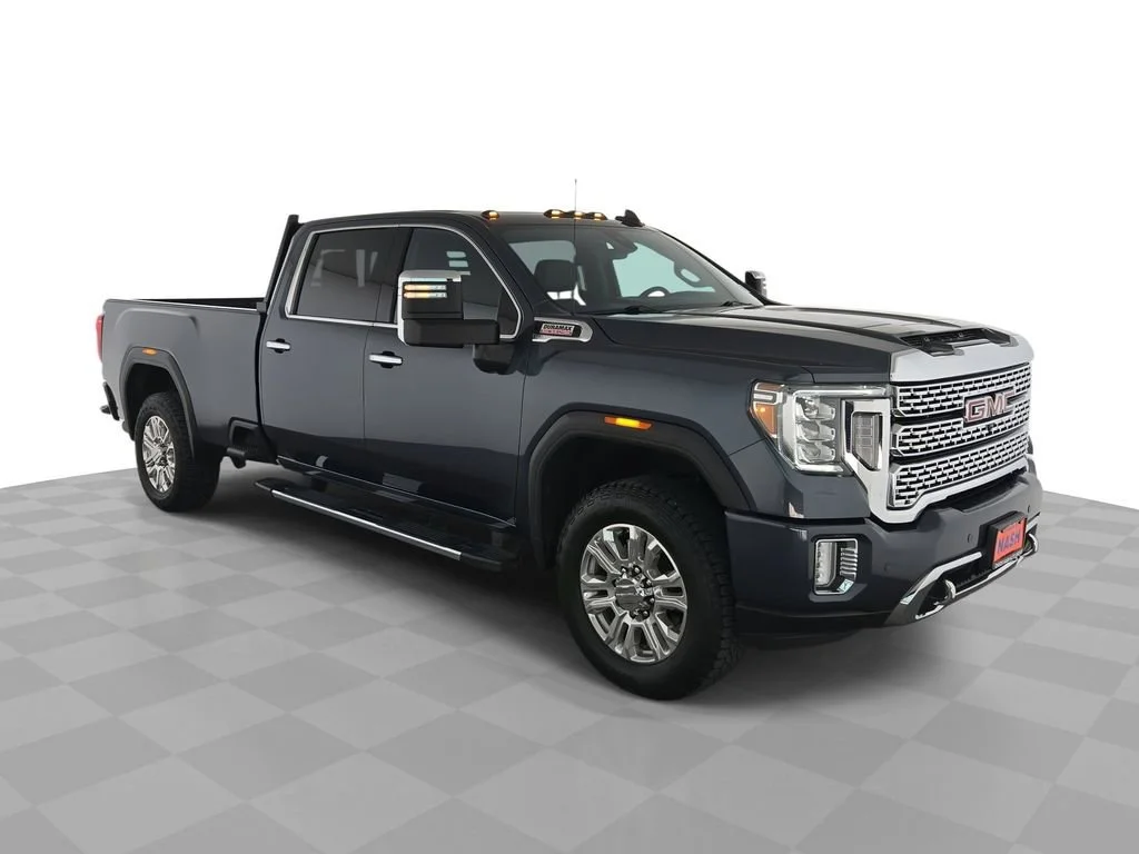 2020 GMC Sierra 4WD Crew Cab Standard Box Denali's photo