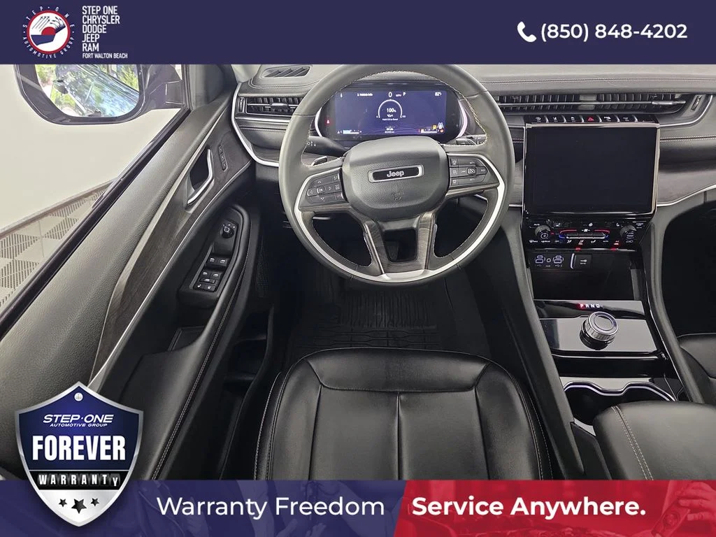 Used 2023 Gray Jeep Limited image 11