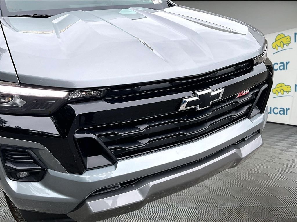 Used 2024 Sterling Gray Metallic Chevrolet Z71 image 33