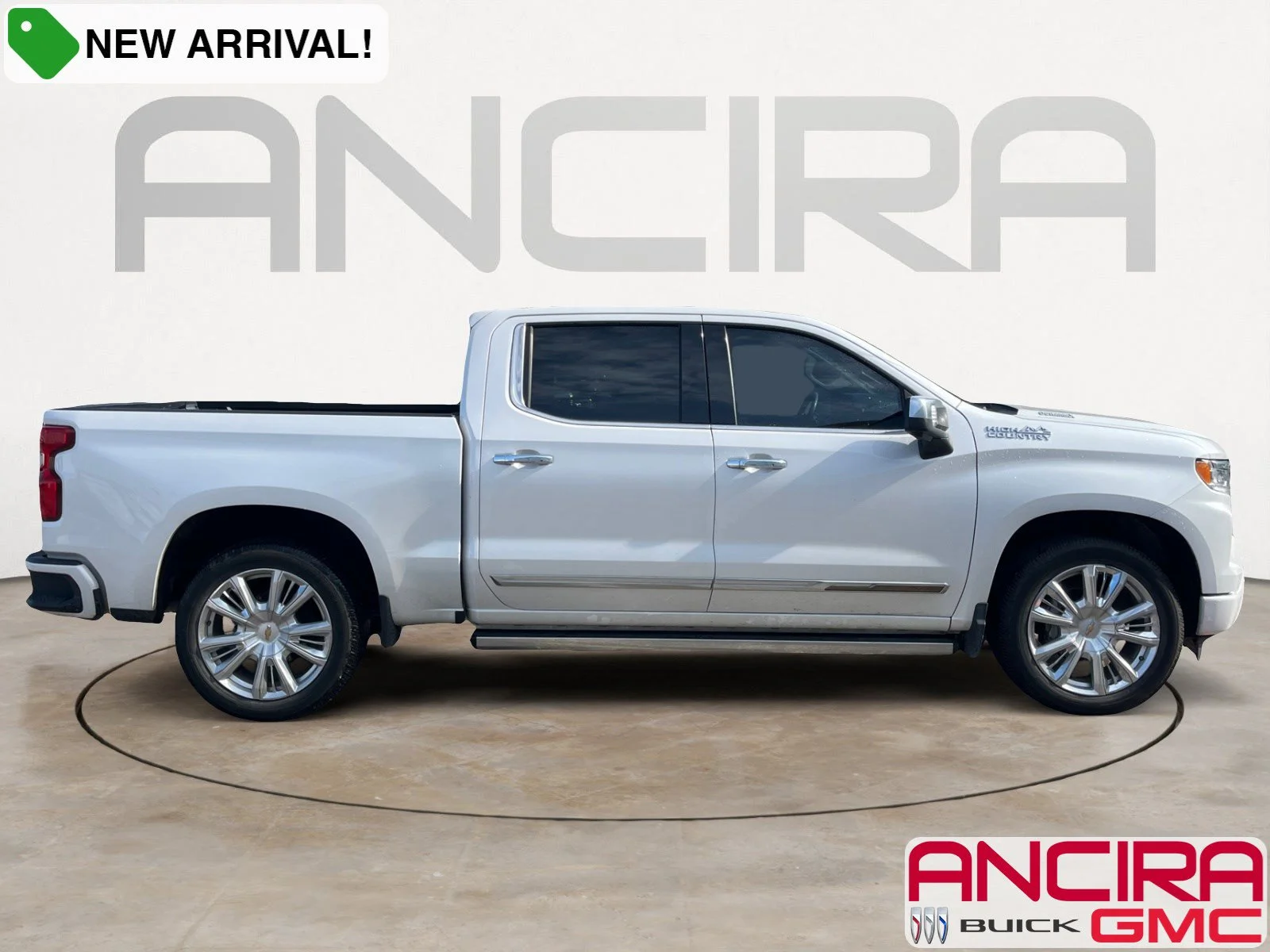2022 Chevrolet Silverado 1500 High Country 4X4 Crew Cab Short Box's photo