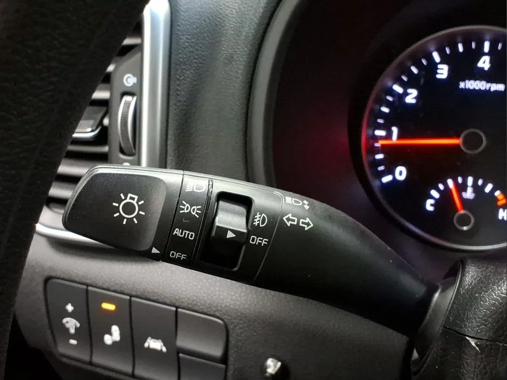 Used 2021 Gray Kia LX image 21