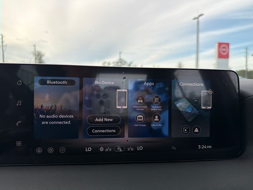 New 2026 Nissan Sentra SR 4D Sedan