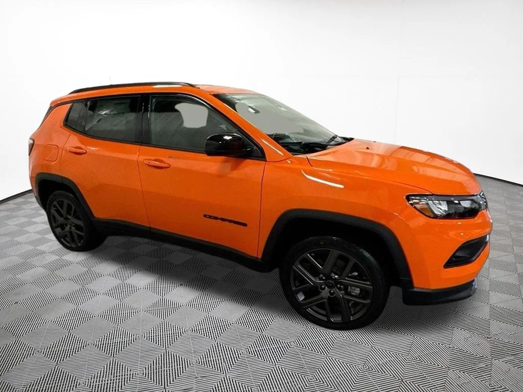 New 2026 Joose (DISC) Jeep Latitude image 4