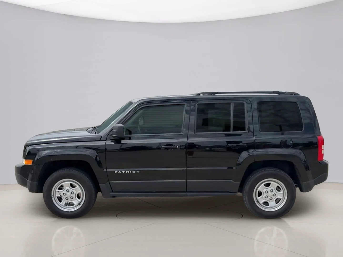 Used 2016 Black Jeep SPORT 4WD image 2