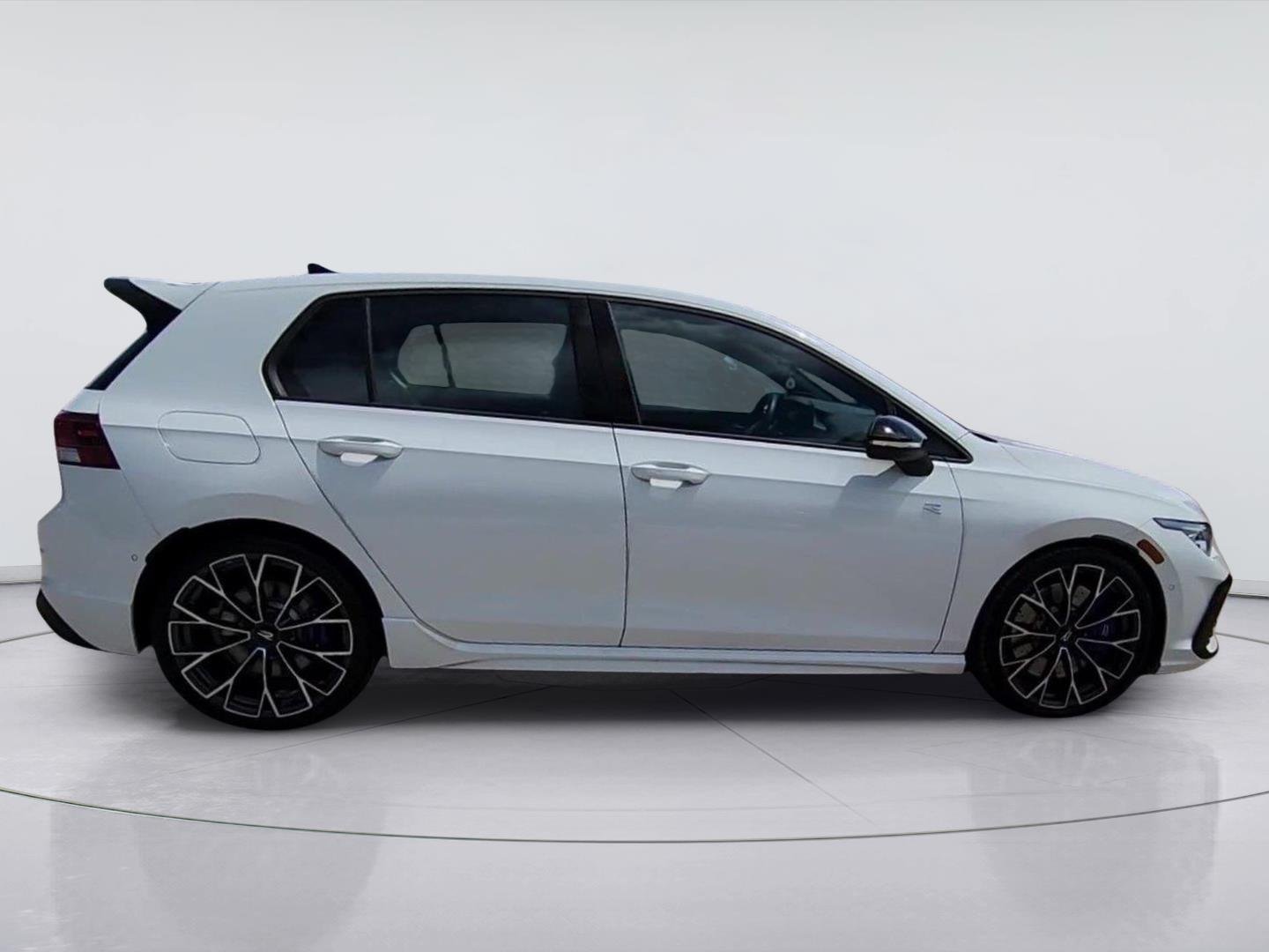 2025 Volkswagen Golf R photo 9 of 32