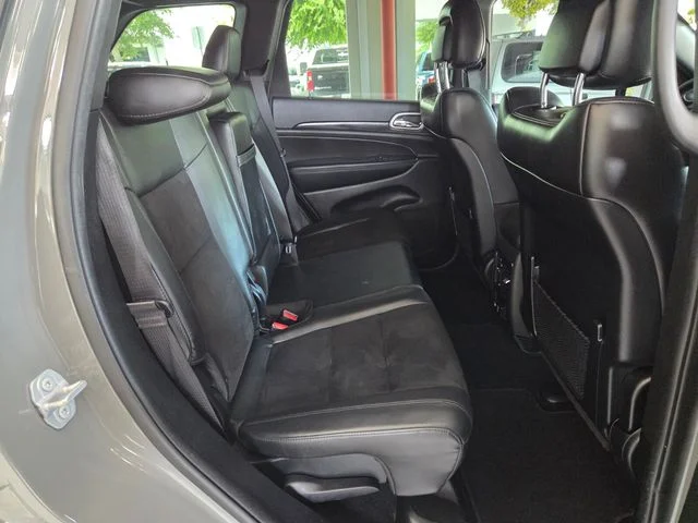 Certified Used 2020 Gray Jeep Altitude image 12