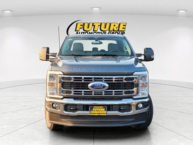 New 2026 Carbonized Gray Metallic Ford F-250® XLT image 28
