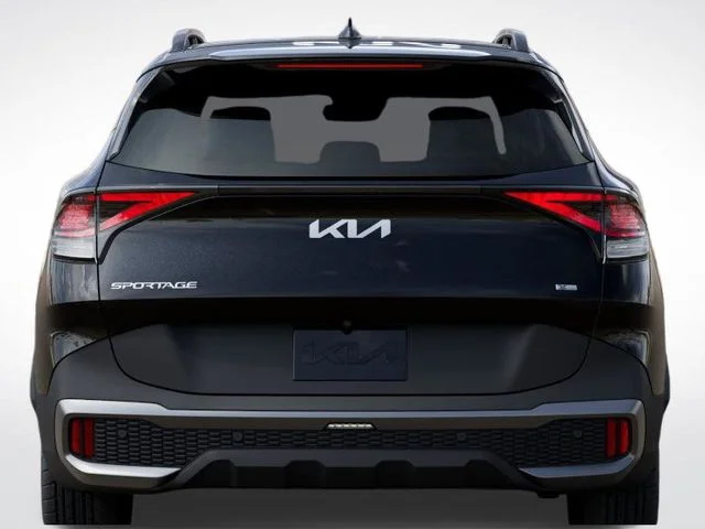 New 2024 Fusion Black Kia X-Line image 13