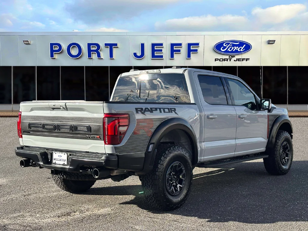 Certified Used 2026 Avalanche Ford Raptor image 5