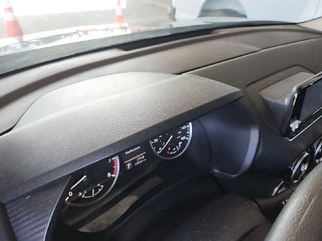 Used 2021 Black Nissan S image 6
