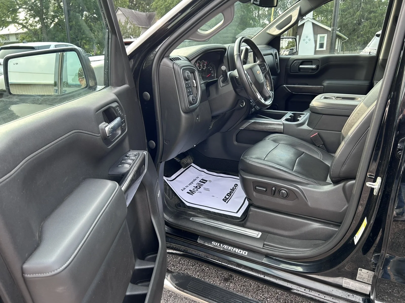Used 2020 Black Chevrolet LTZ image 12