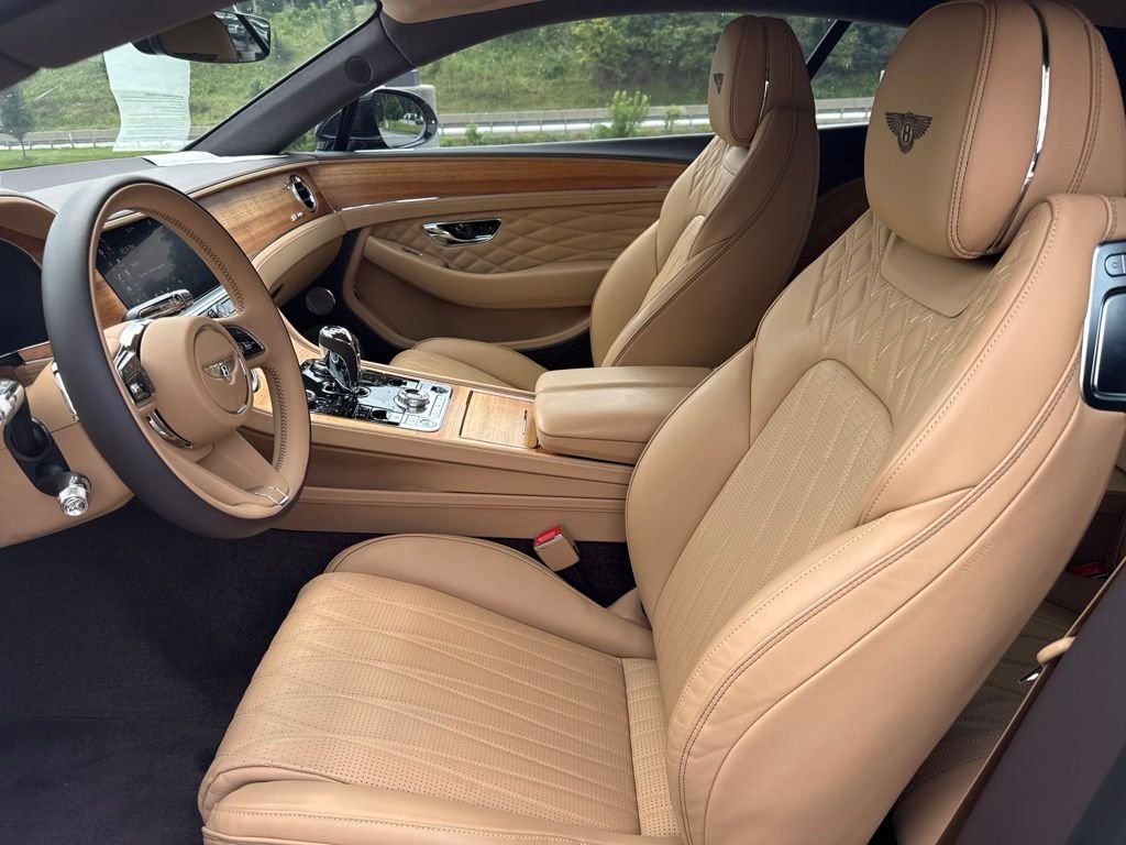 Used 2024 Midnight Emerald Metallic Bentley Azure image 8