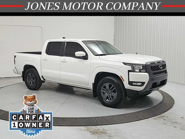2025 Nissan Frontier SV Crew Cab 4X2 SWB's photo