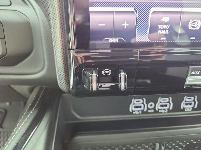 2025 RAM 2500 Limited - Photo 19