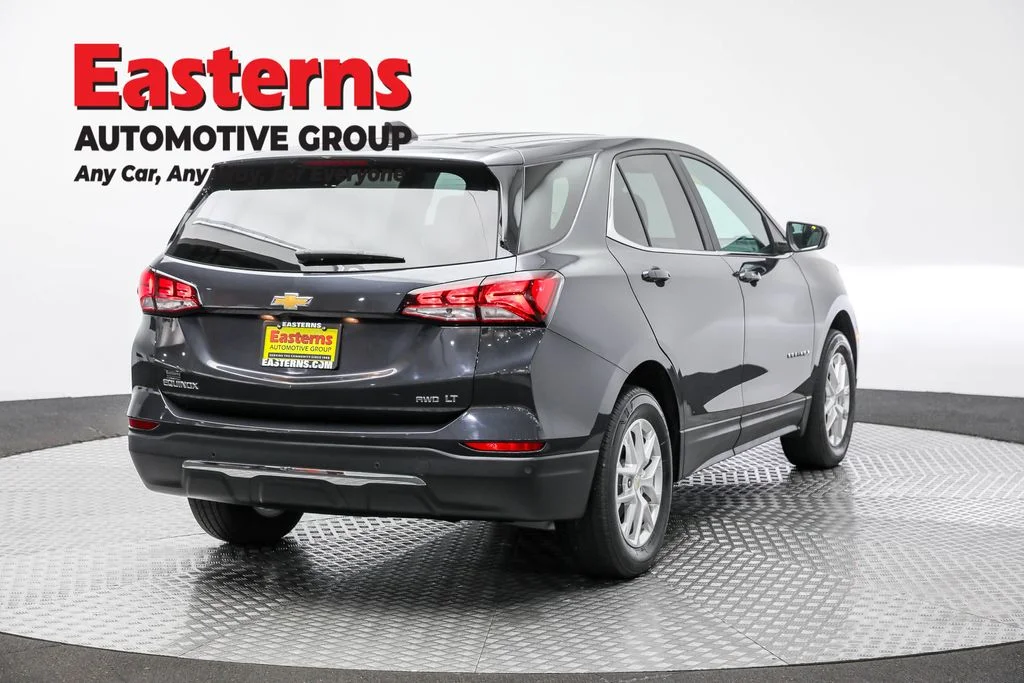 Used 2022 Gray Chevrolet LT image 5
