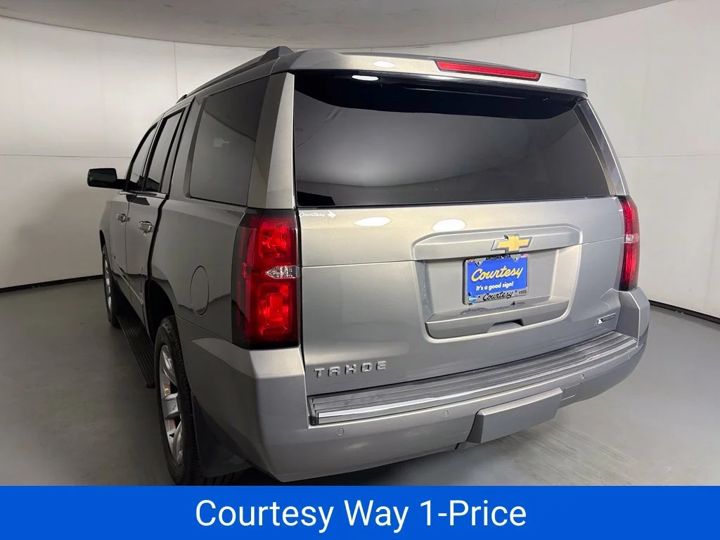 Used 2018 PEPPERDUST METALLIC Chevrolet Premier image 9