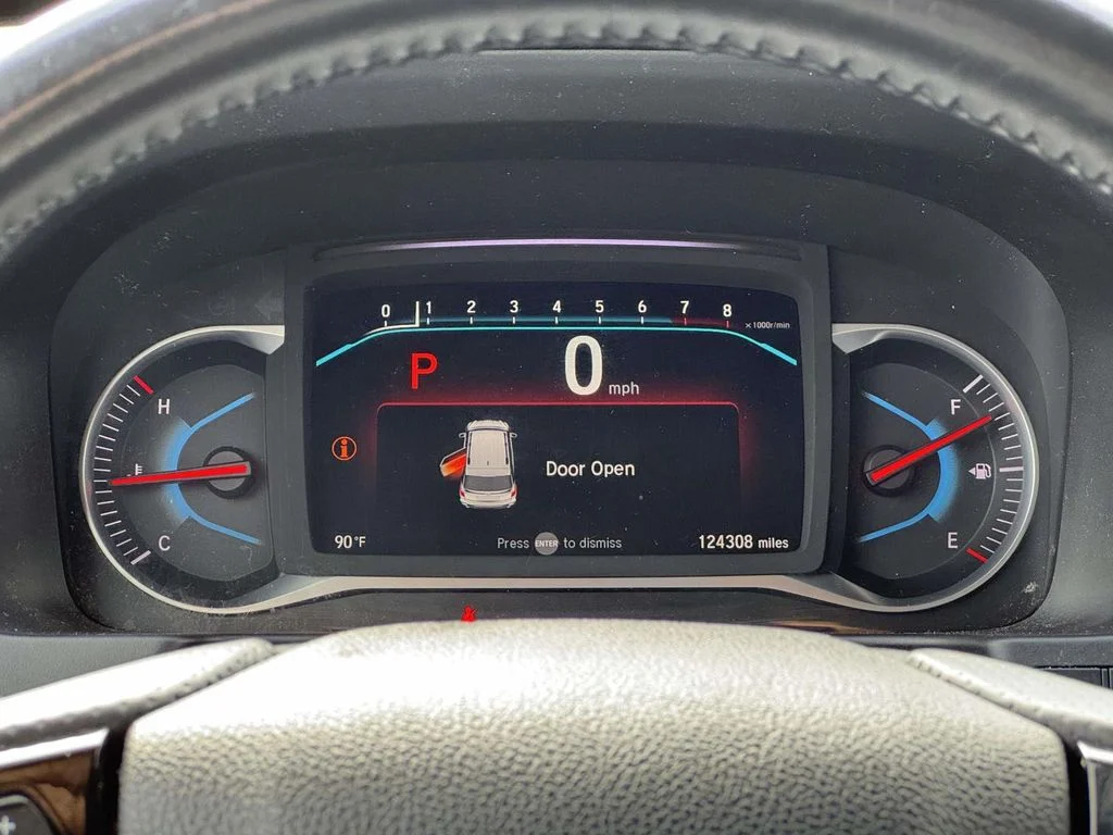 Used 2019 White Honda Touring image 24