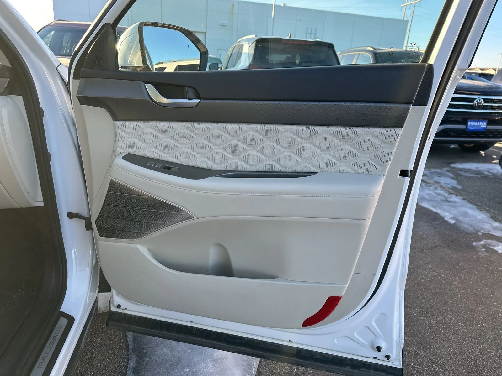 Used 2021 White Hyundai Calligraphy image 39
