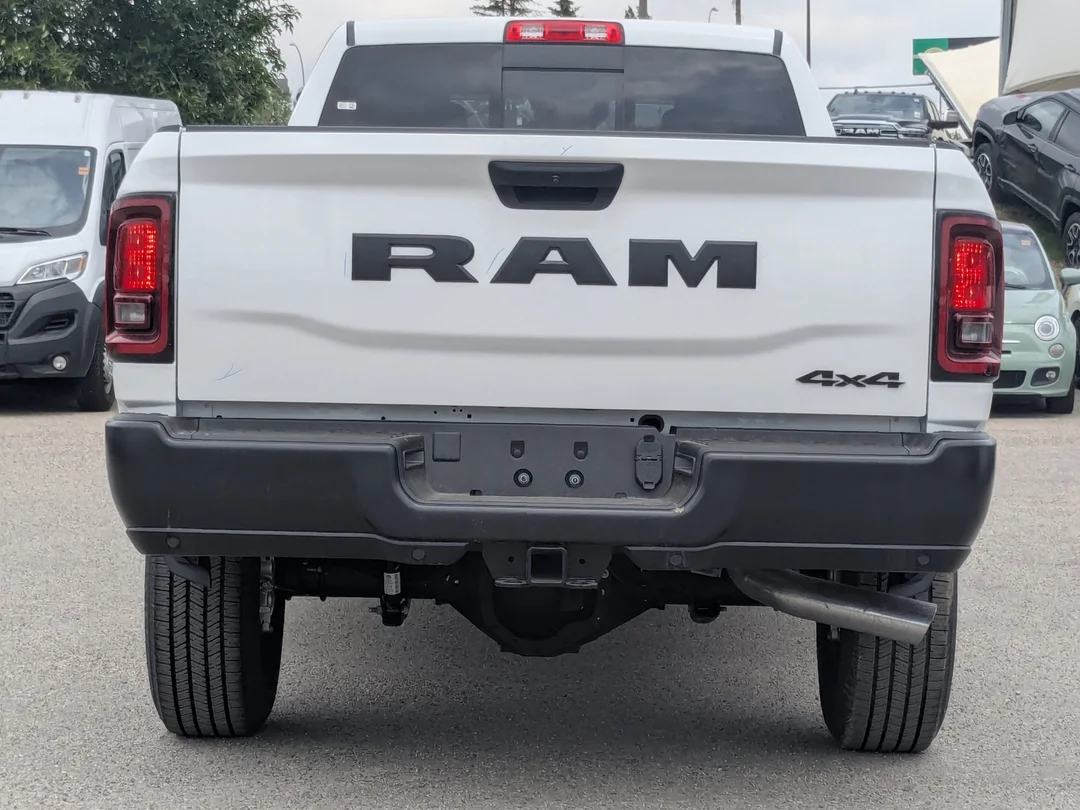 New 2026 White RAM Tradesman - - 6.7L Cummins Diesel - 5th Wheel Prep - 12 Uconnect Nav - Tow Mirrors & More! image 7