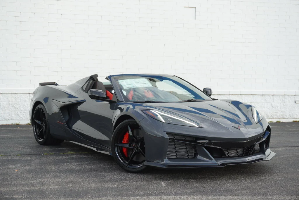 2027 Chevrolet Corvette 2LZ - Photo 8