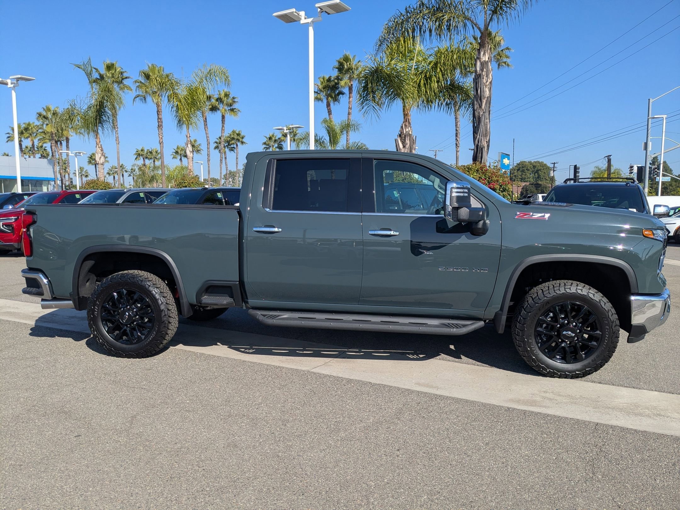 2025 Chevrolet Silverado 2500 HD LTZ - Photo 6