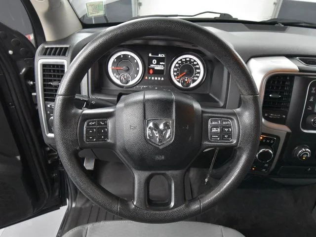 2017 RAM Ram 1500 Pickup SLT - Photo 22