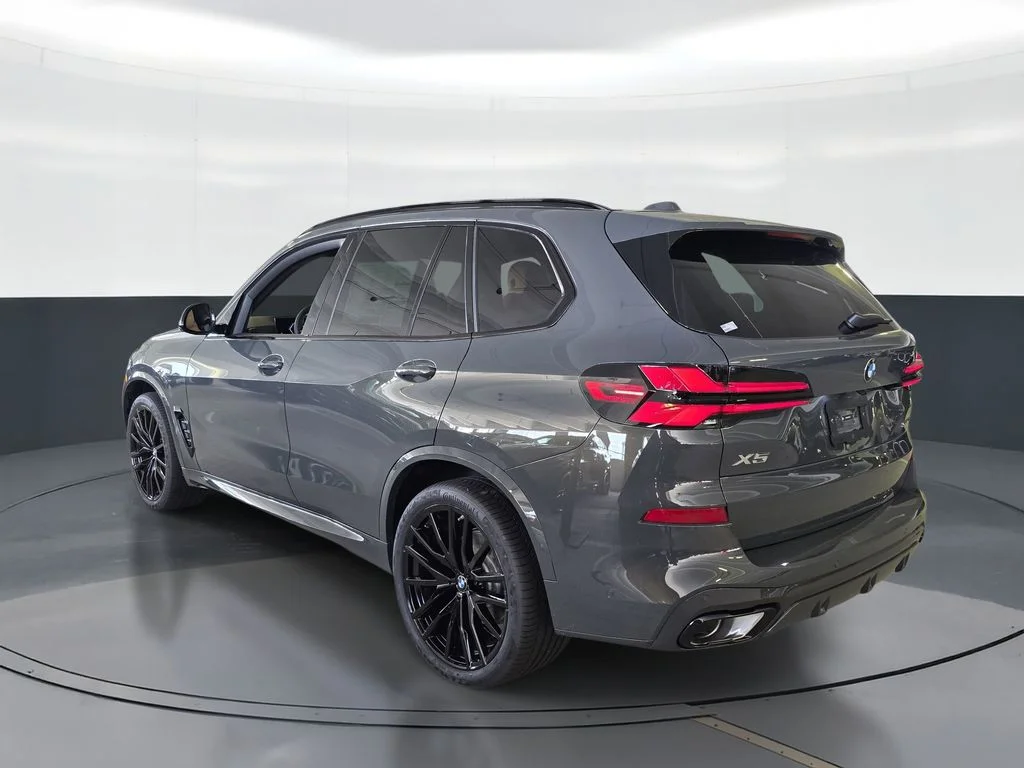 New 2026 Gray BMW sDrive40i image 4