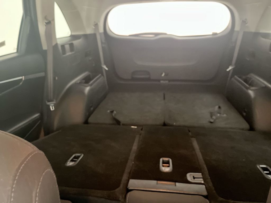 Used 2020 Black Kia LX image 25