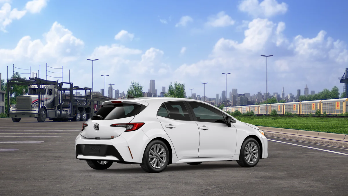 New 2026 Ice Cap Toyota SE image 22